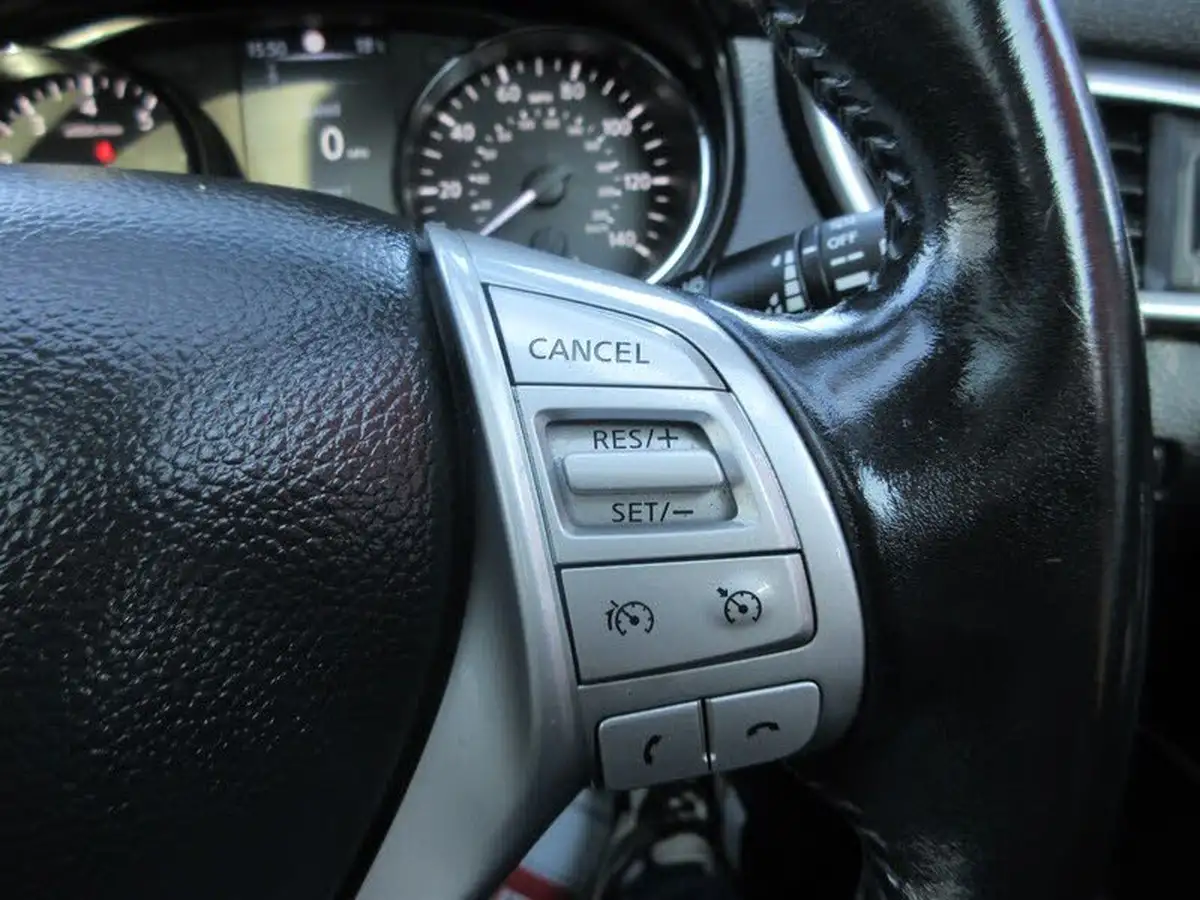 2016-nissan-qashqai-12-dig-t-n-connecta-big-11