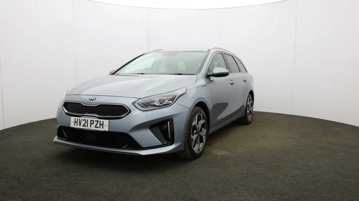 2021-kia-ceed-16-gdi-phev-3-big-30