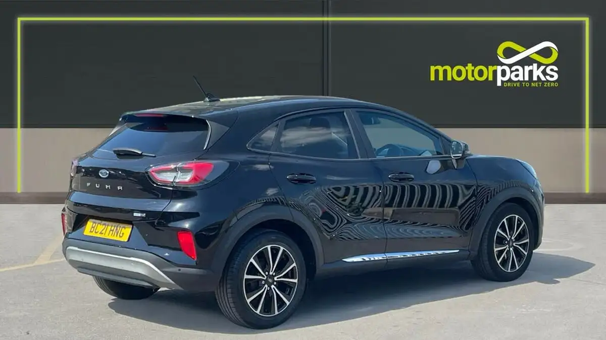 2021-ford-puma-suv-10-titanium-125ps-hybrid-mhev-big-2