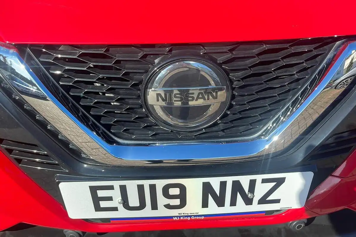 2019-nissan-qashqai-13-dig-t-tekna-160ps-19in-alloys-dct-big-22