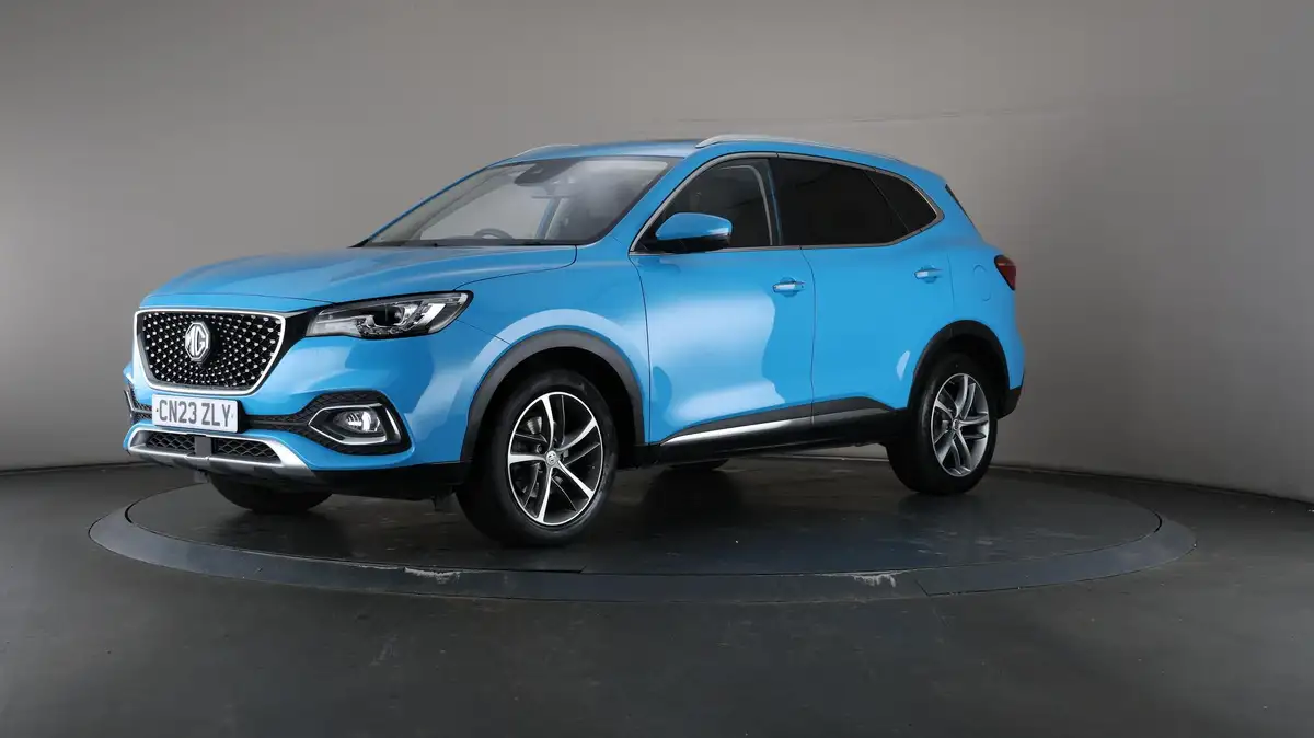 2023-mg-hs-15t-gdi-exclusive-162ps-dct-big-35