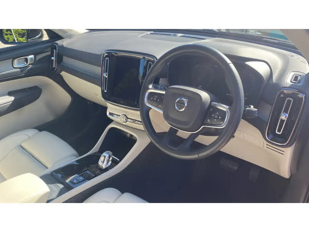 2021-volvo-xc40-15-t3-inscription-pro-161bhp-auto-big-4
