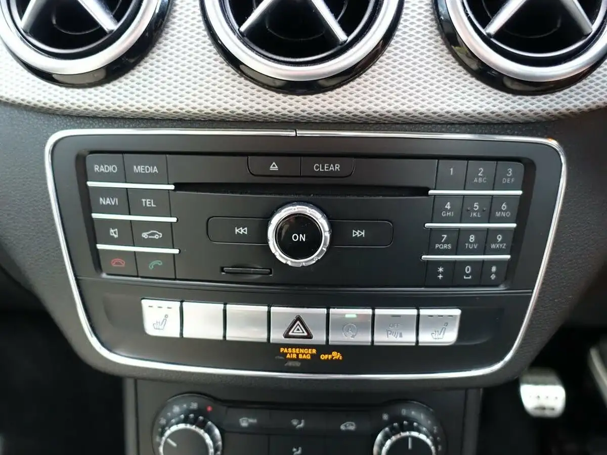2015-mercedes-benz-b-class-21cdi-b200-sport-executive-big-19