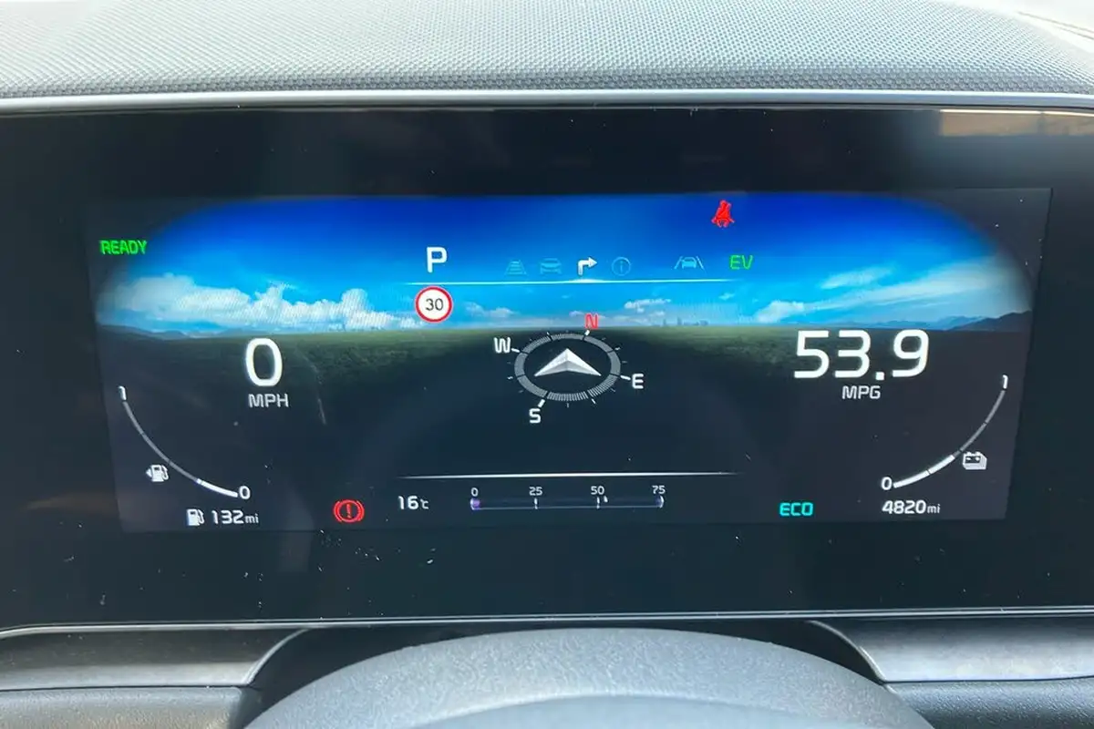 2024-kia-niro-16-gdi-4-127bhp-hev-132kwh-big-23