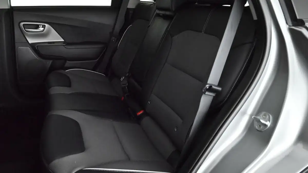 2022-kia-niro-ev-e-2-big-15