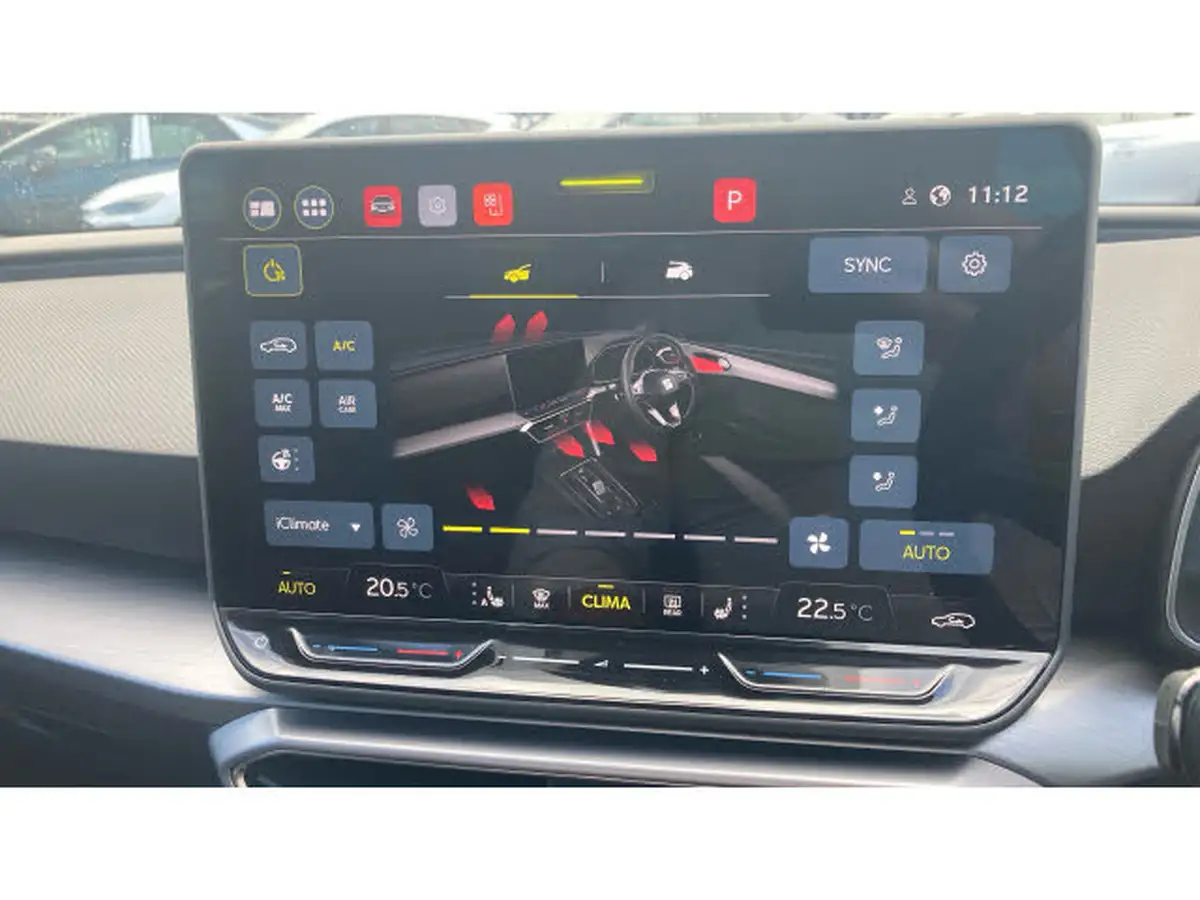 2024-seat-leon-15-e-hybrid-fr-sport-estate-big-39
