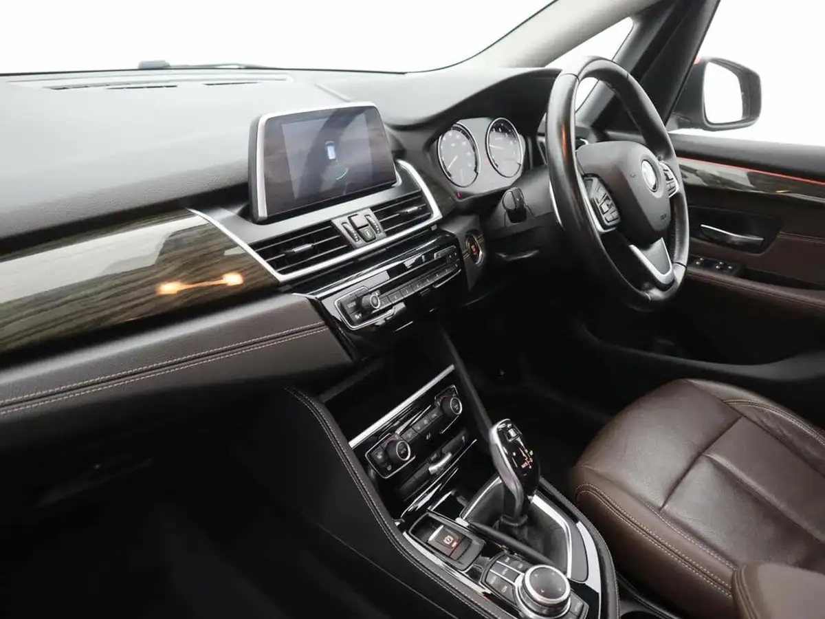 2018-bmw-2-series-20-220i-luxury-18641bhp-active-dct-big-9