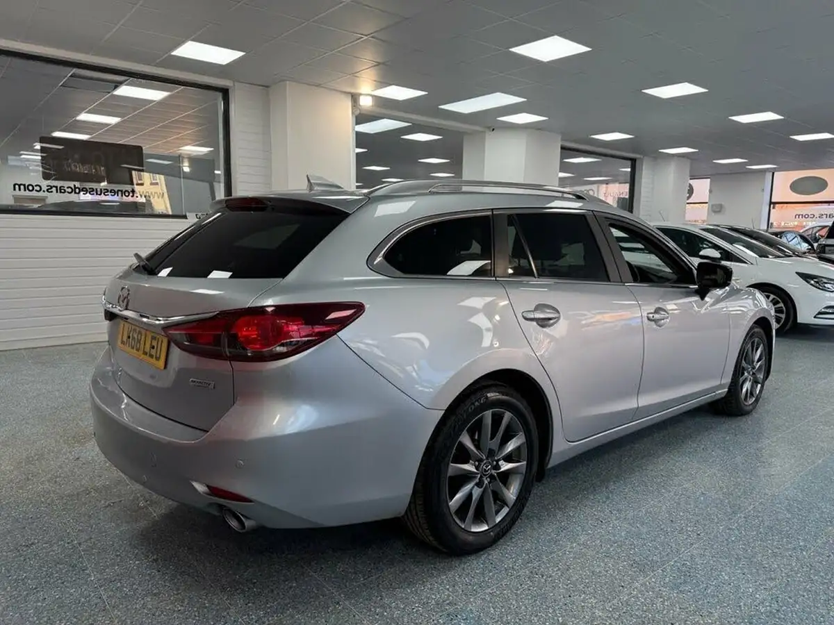 2019-mazda-mazda6-22td-skyactiv-d-se-l-lux-nav-tourer-5d-big-2