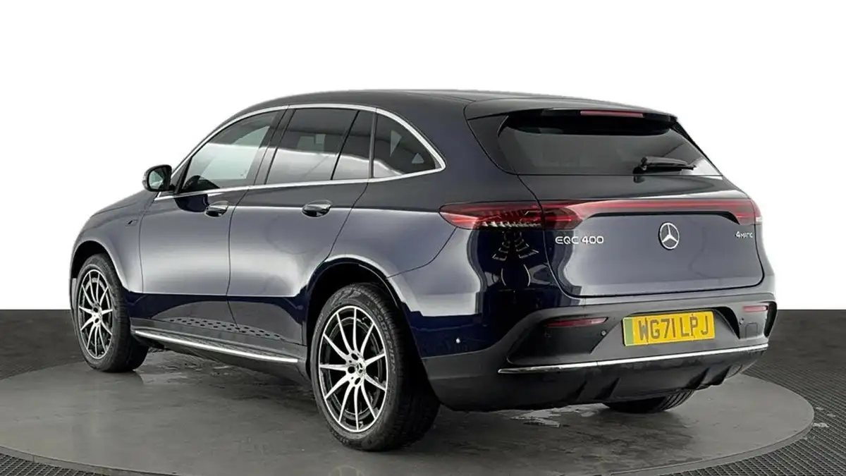 2022-mercedes-benz-eqc-e-eqc-400-amg-line-big-5