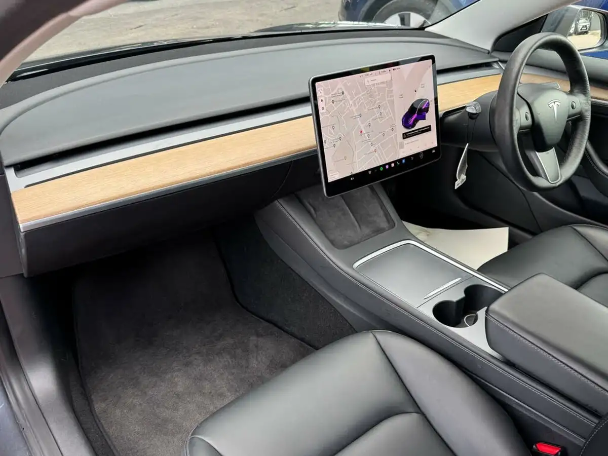 2021-tesla-model-3-e-long-range-4x4-big-21