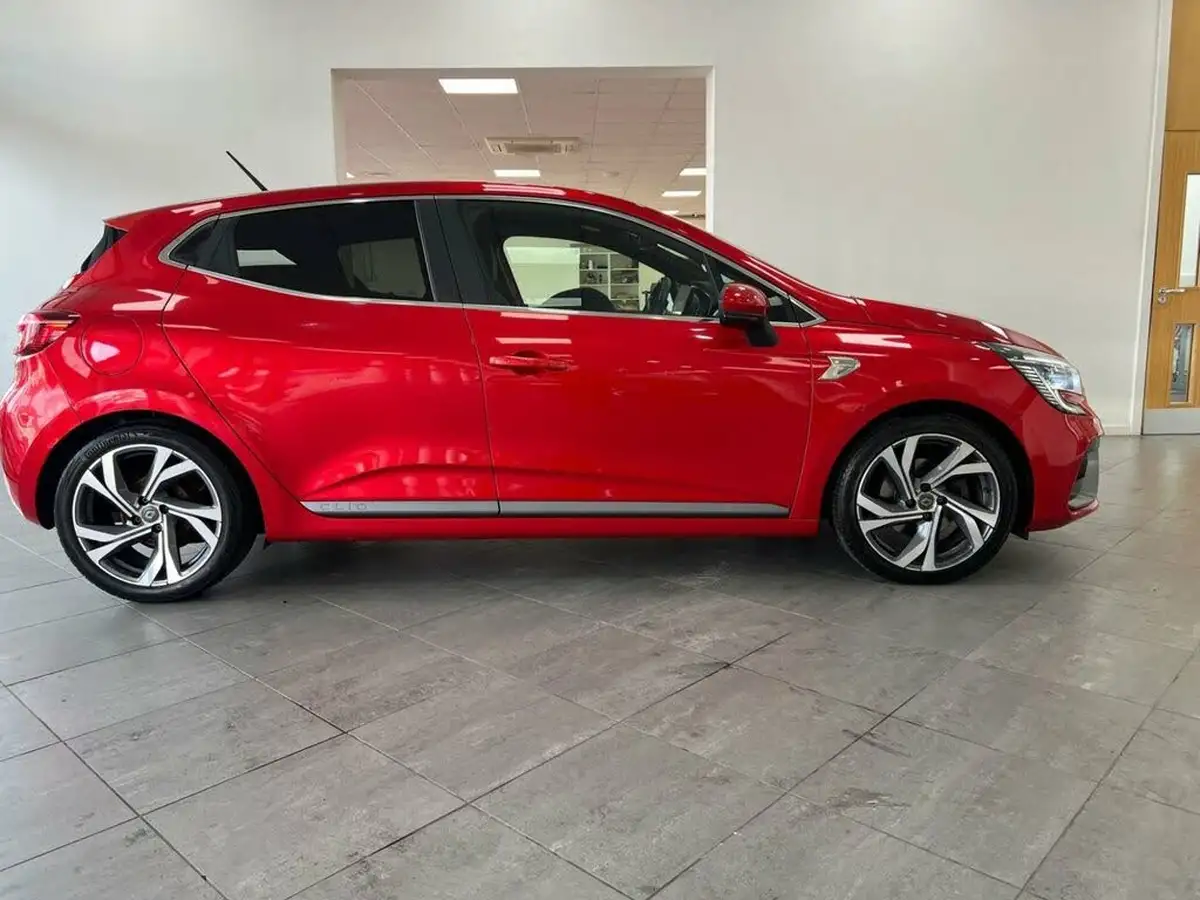 2020-renault-clio-13-tce-rs-line-big-7
