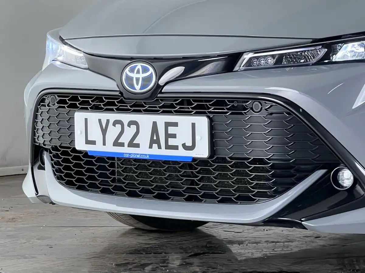 2022-toyota-corolla-18-vvt-i-design-120bhp-trk-hatchback-5d-big-38