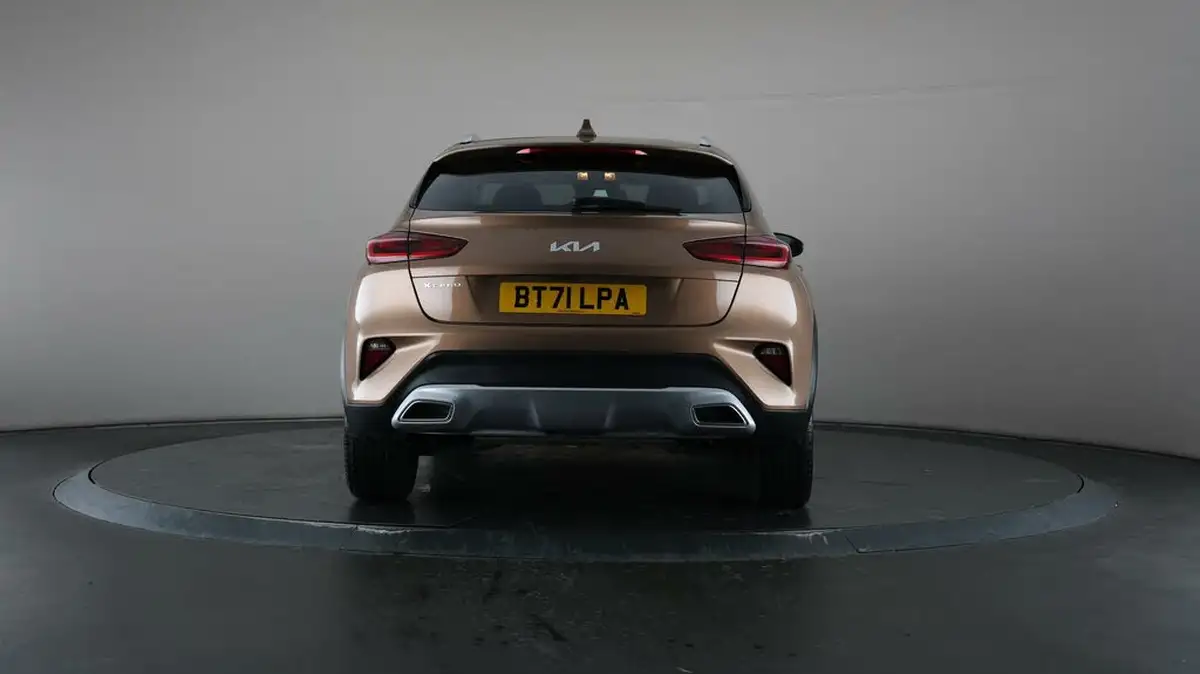 2022-kia-xceed-15-t-gdi-3-big-25