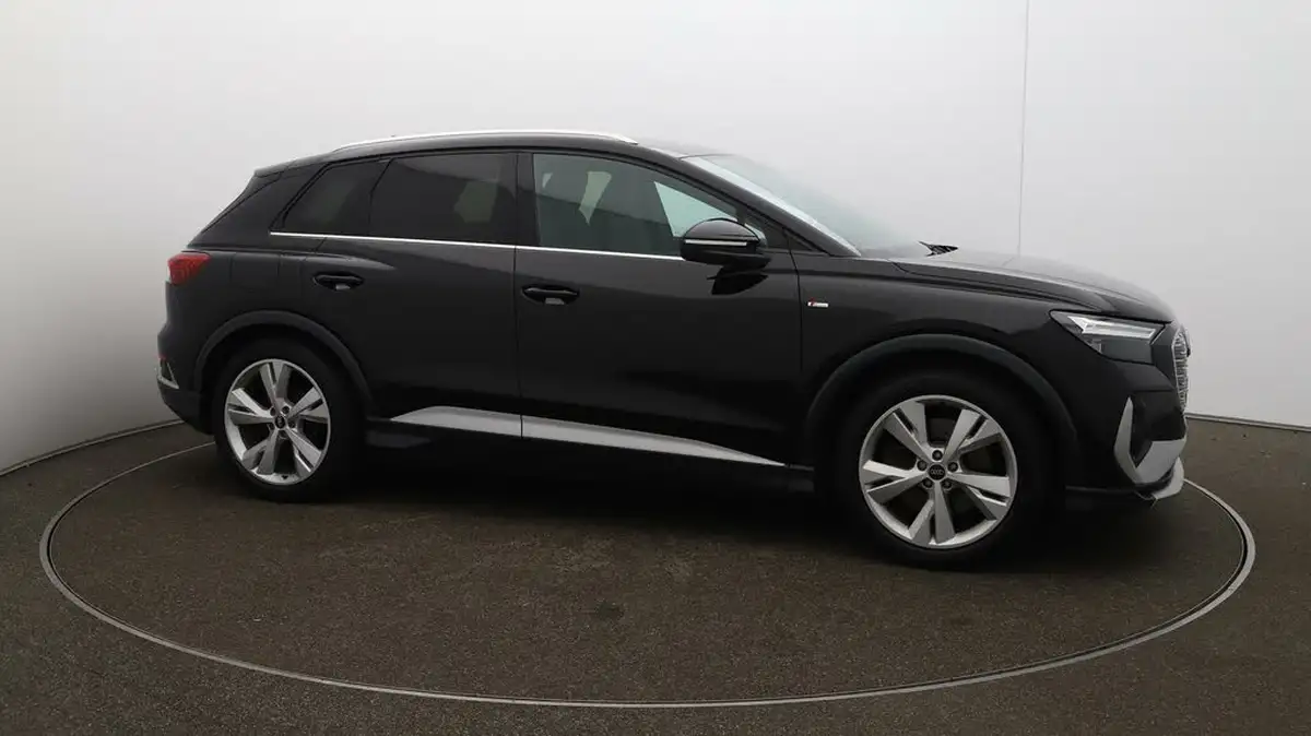2022-audi-q4-e-tron-40e-s-line-station-wagon-big-39
