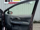 2014-toyota-yaris-small-24
