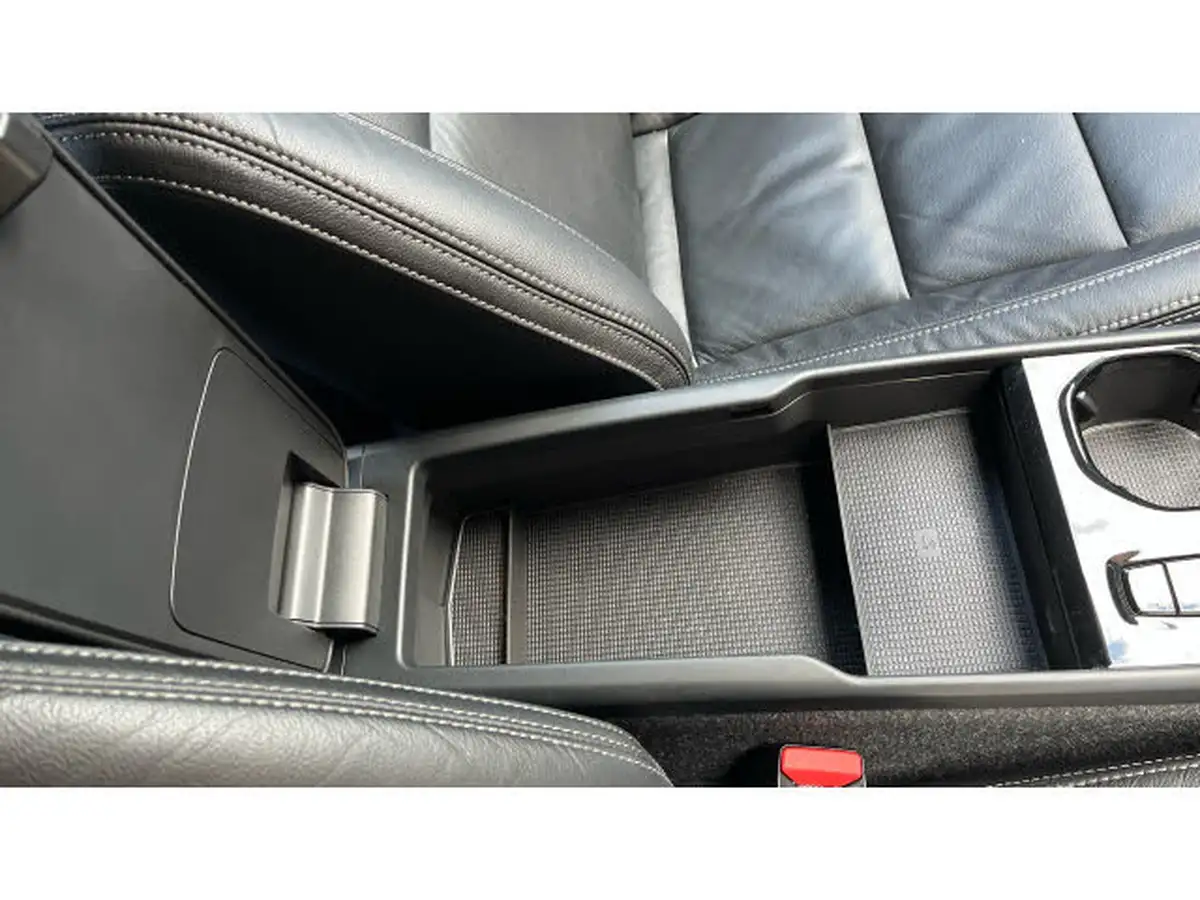 2021-volvo-xc40-15-t5-inscription-262bhp-big-37