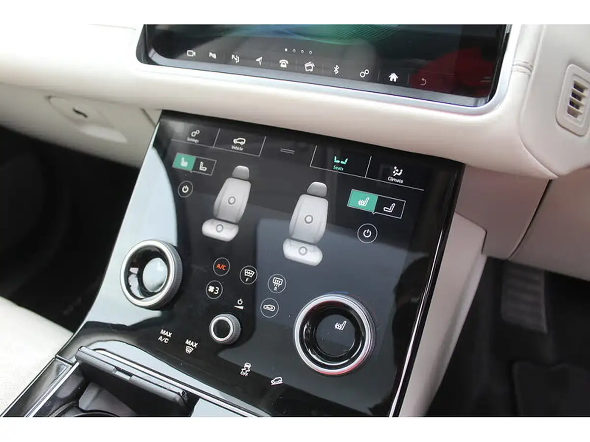 2019-land-rover-range-rover-velar-20-d240-hse-big-18