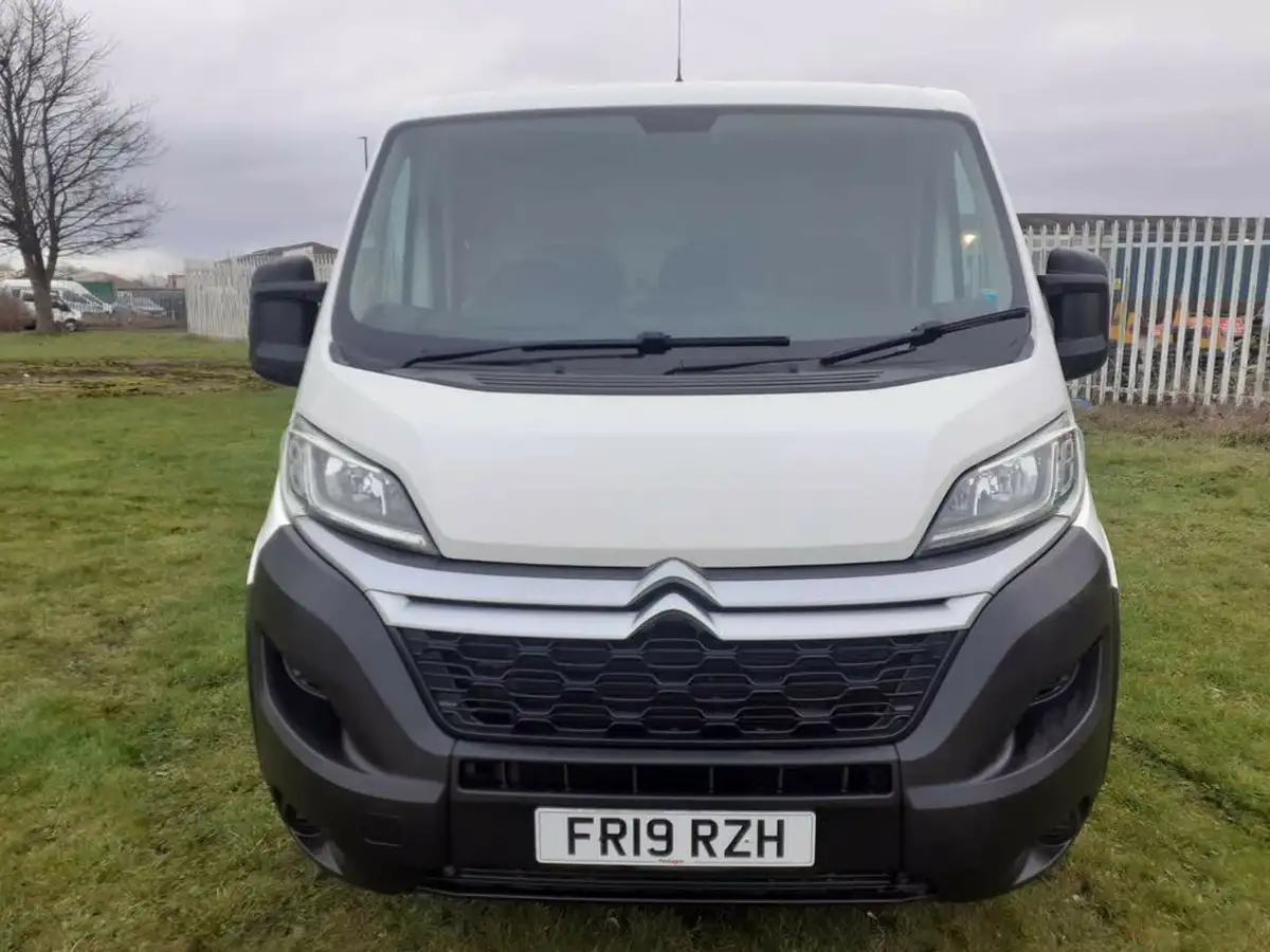 2019-citroen-relay-20bluehdi-35-l2h1-enterprise-big-7