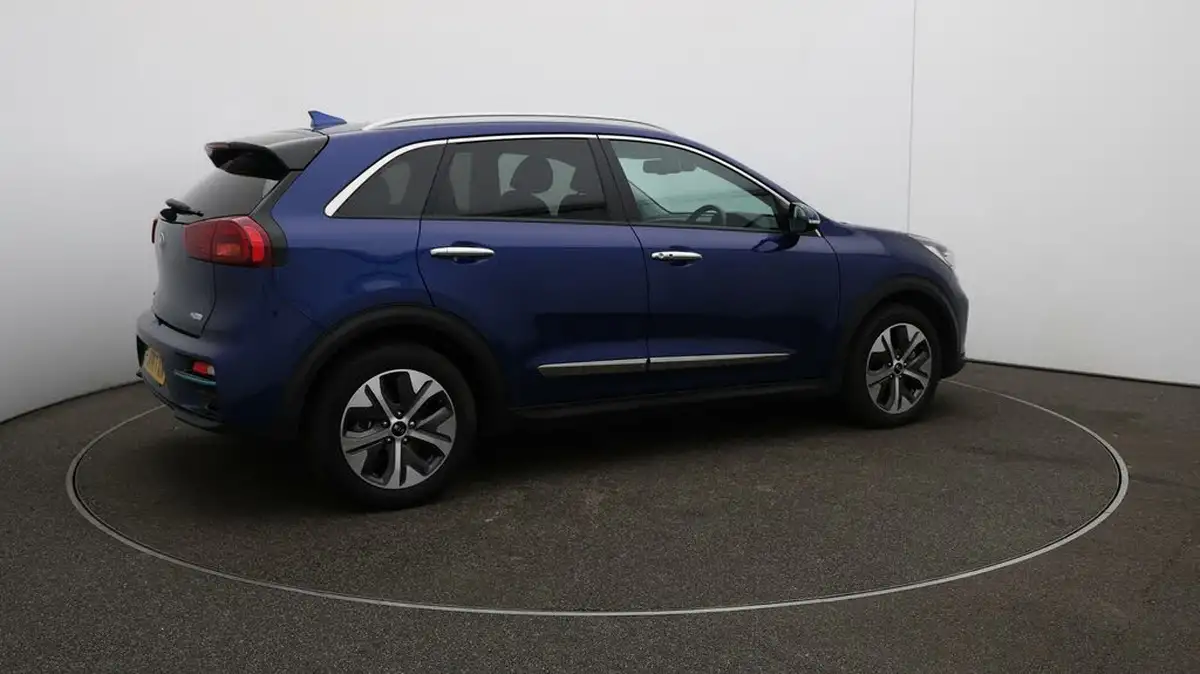 2022-kia-e-niro-ev-4-big-47