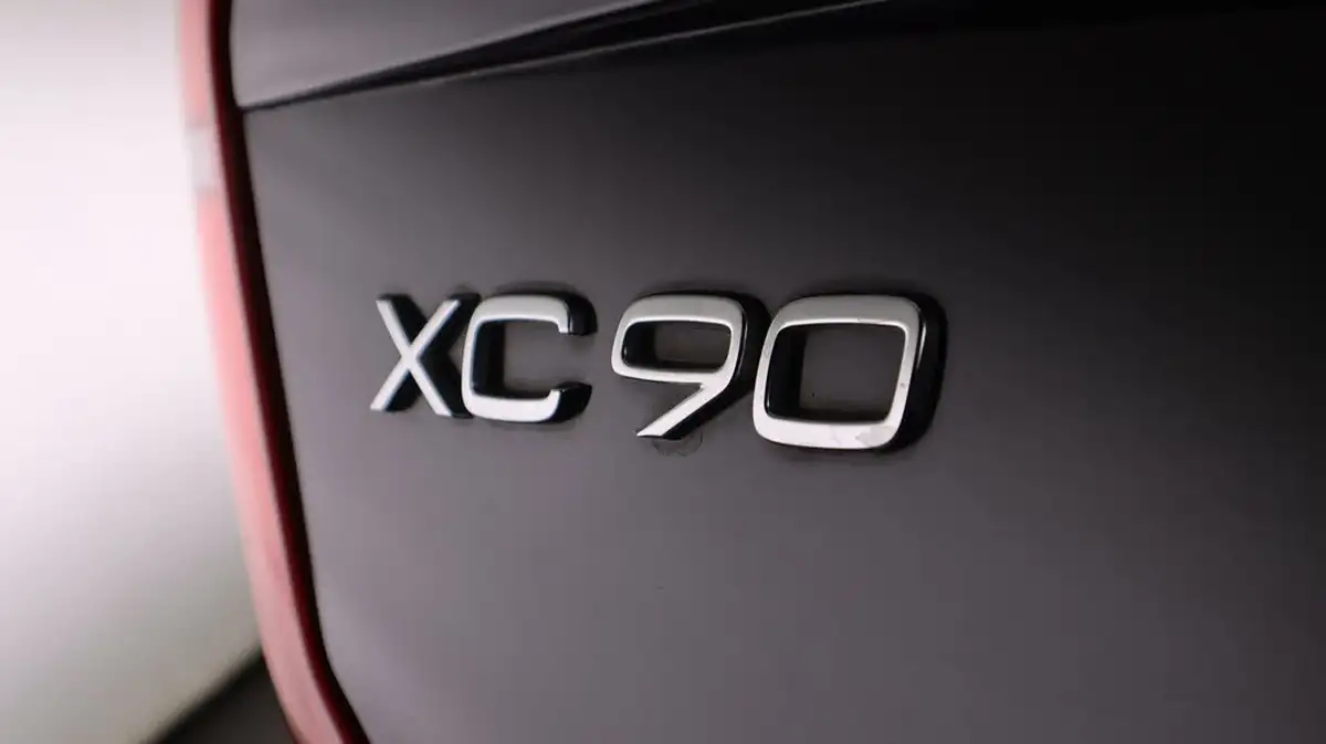 2021-volvo-xc90-20-t8-inscription-390bhp-big-19