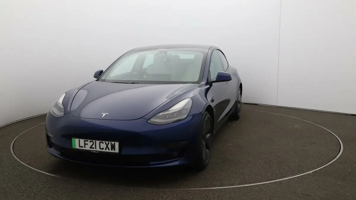 2021-tesla-model-3-e-long-range-4x4-big-36