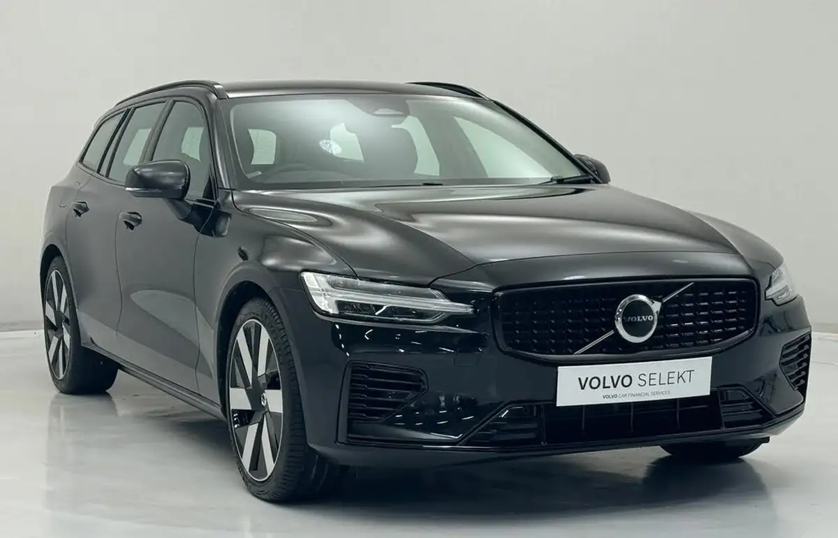 2024-volvo-v60-20-t6-plus-dark-station-wagon-big-7