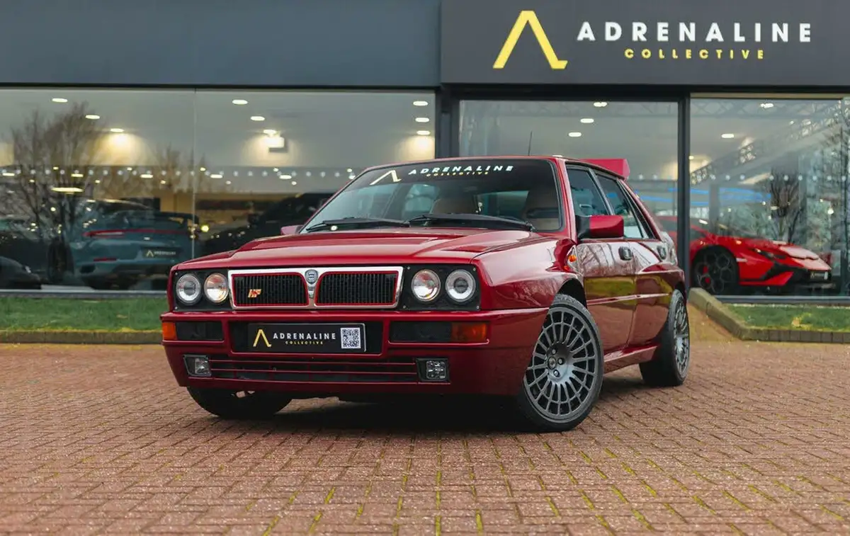 1993-lancia-delta-20-hf-integrale-big-0