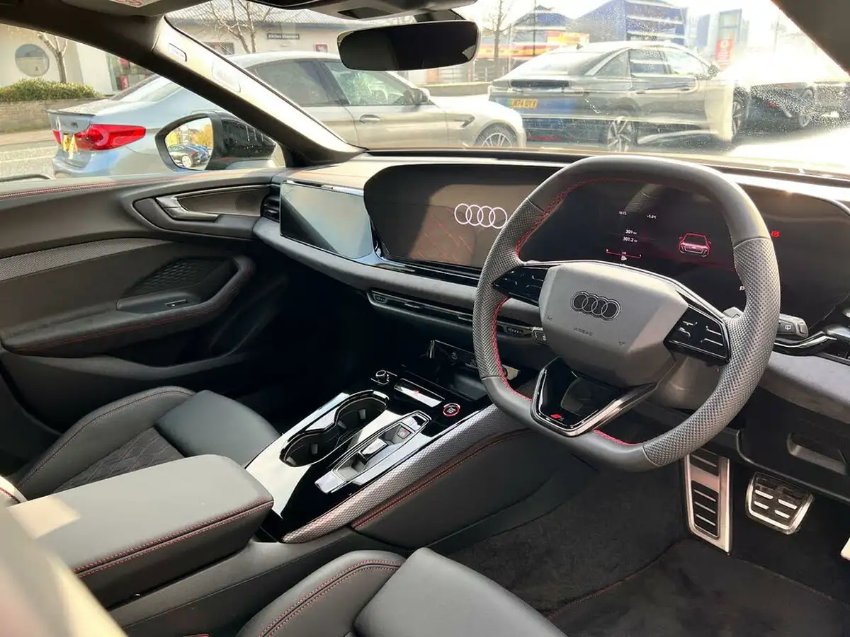 2025-audi-a5-20-tdi-edition-1-avant-big-10