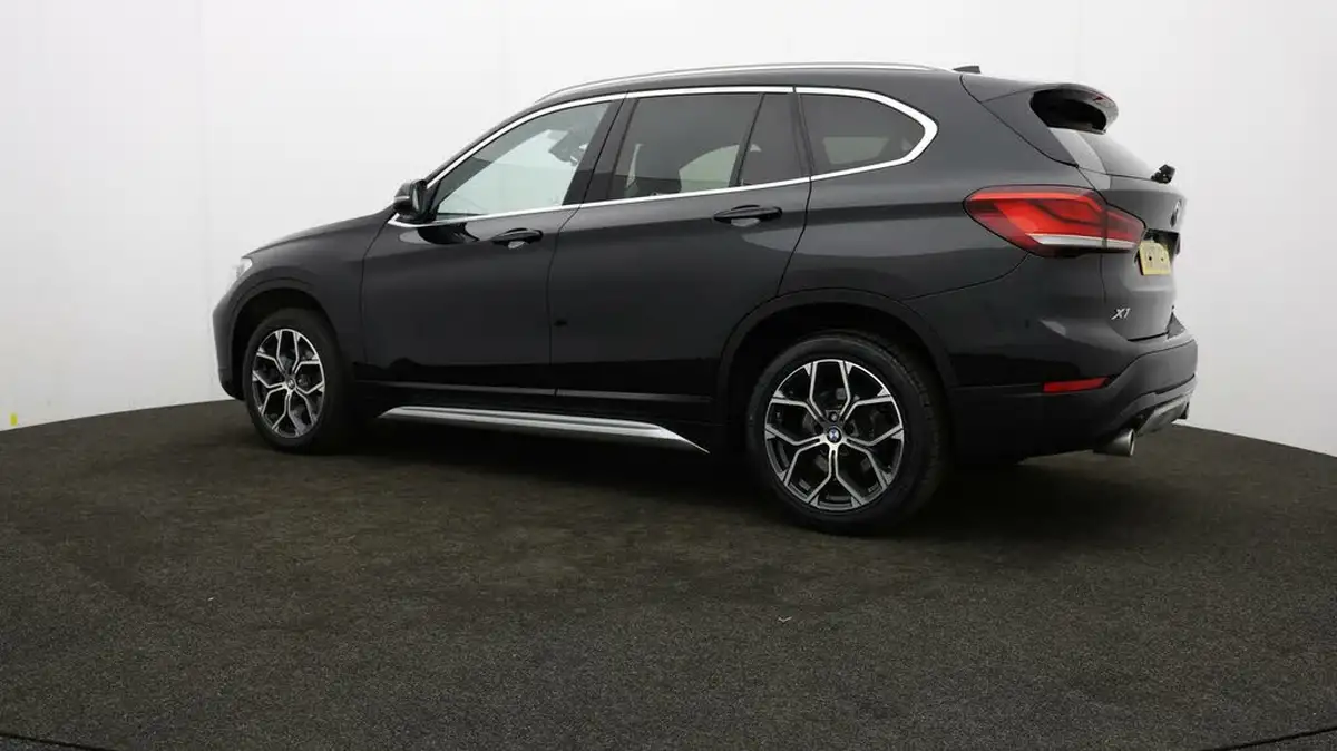 2021-bmw-x1-20-xdrive20i-xline-big-68