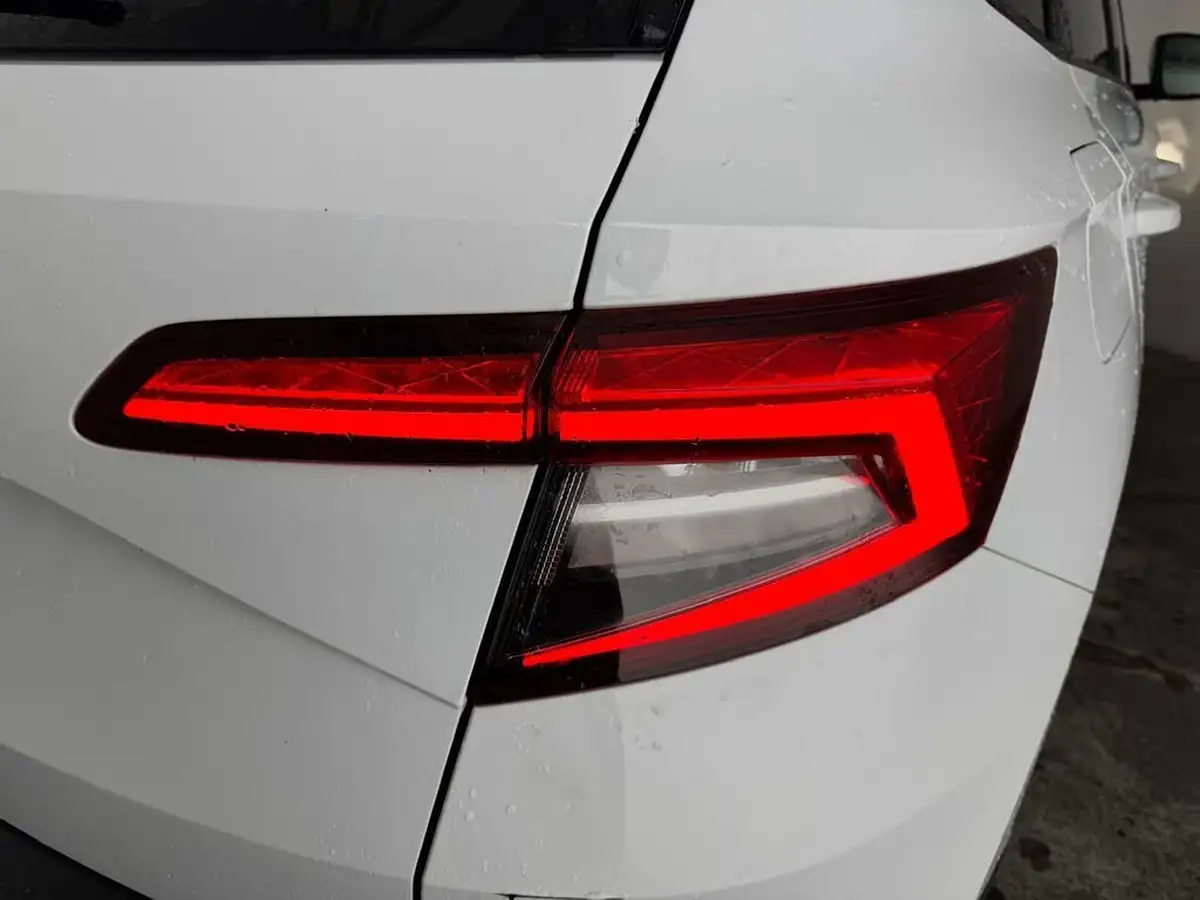 2021-skoda-karoq-15-tsi-se-technology-dsg-big-30