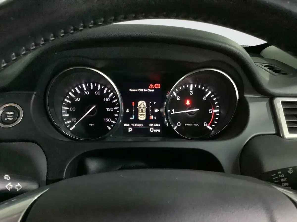 2016-land-rover-discovery-sport-20td4-se-180ps-awd-ss-auto-big-15