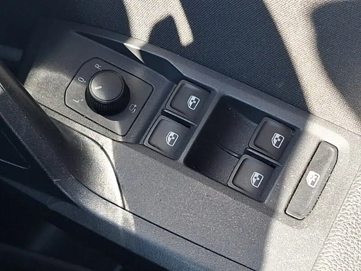 2019-seat-arona-10-tsi-fr-ss-dsg-big-10