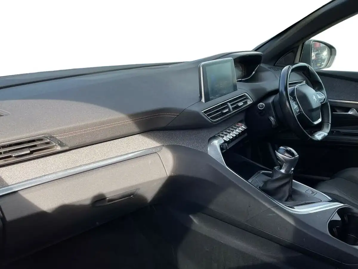 2020-peugeot-5008-suv-15-bluehdi-gt-line-big-6
