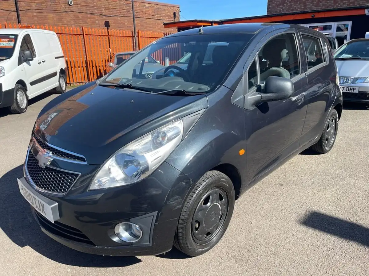 2010-chevrolet-spark-10-ls-big-7