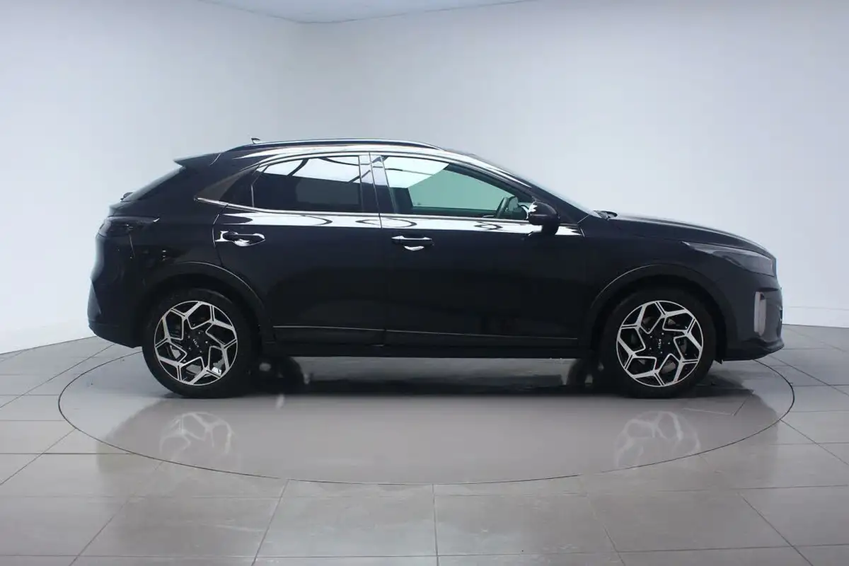 2024-kia-xceed-15-t-gdi-gt-line-138bhp-dct-big-4