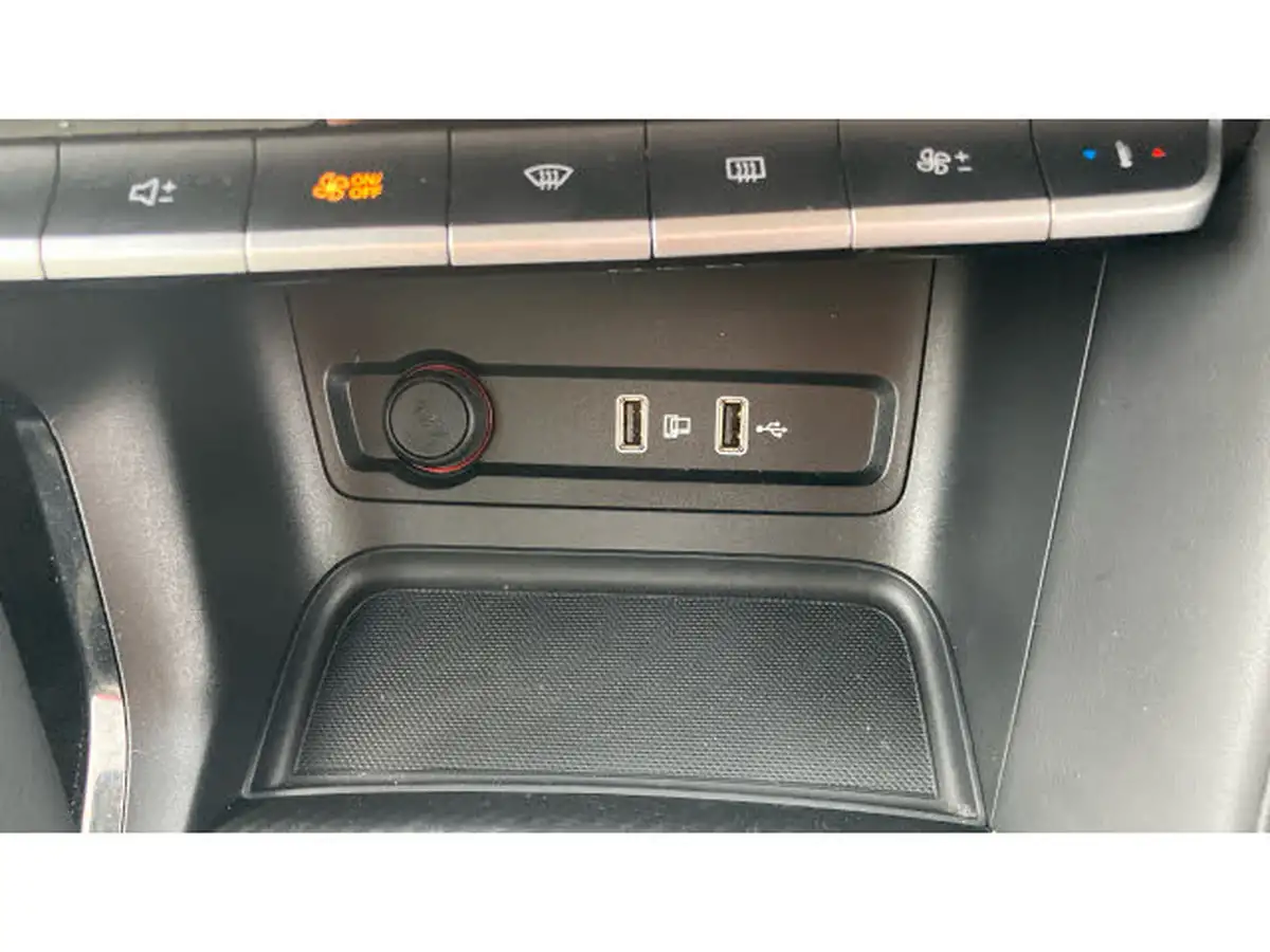 2024-mg-zs-suv-15-vti-tech-exclusive-big-32