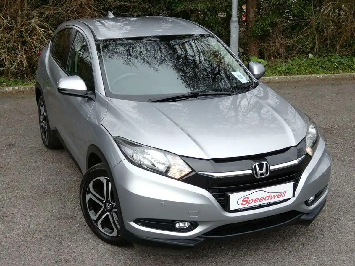 2018-honda-hr-v-15-i-vtec-se-cvt-big-10