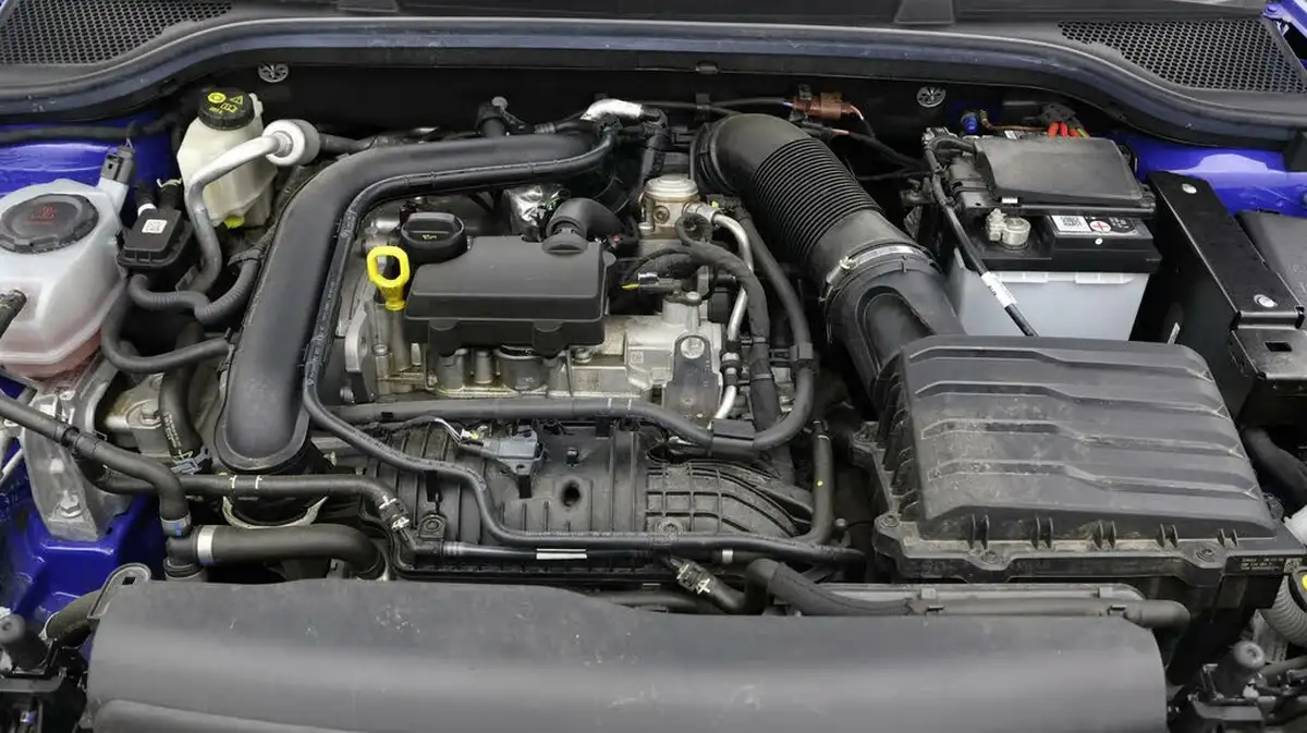 2021-skoda-kamiq-10-tsi-s-big-18