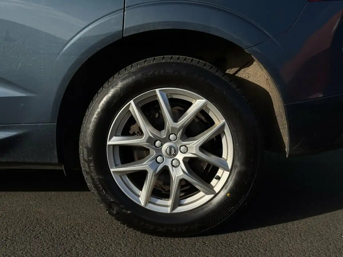 2020-volvo-xc60-20-b5-momentum-big-6
