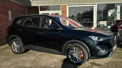 MG HS