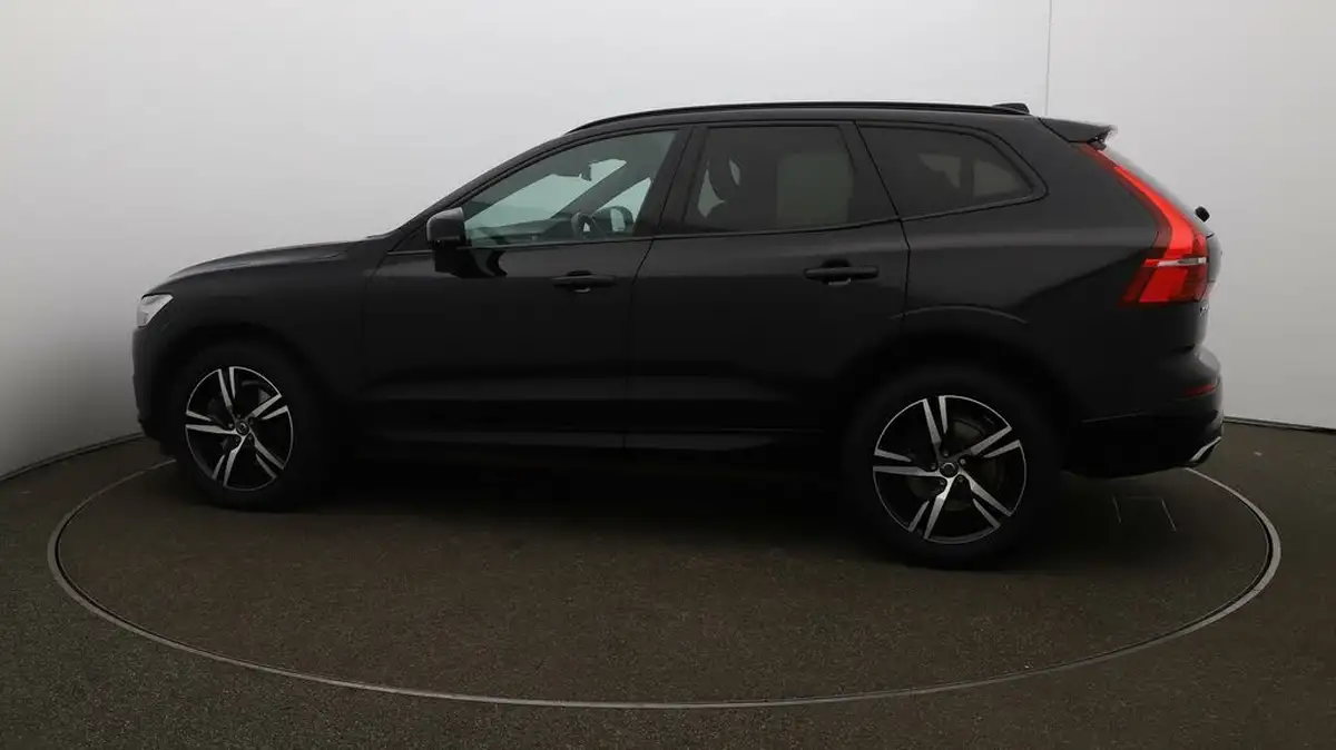 2021-volvo-xc60-20-b5-r-design-awd-big-49