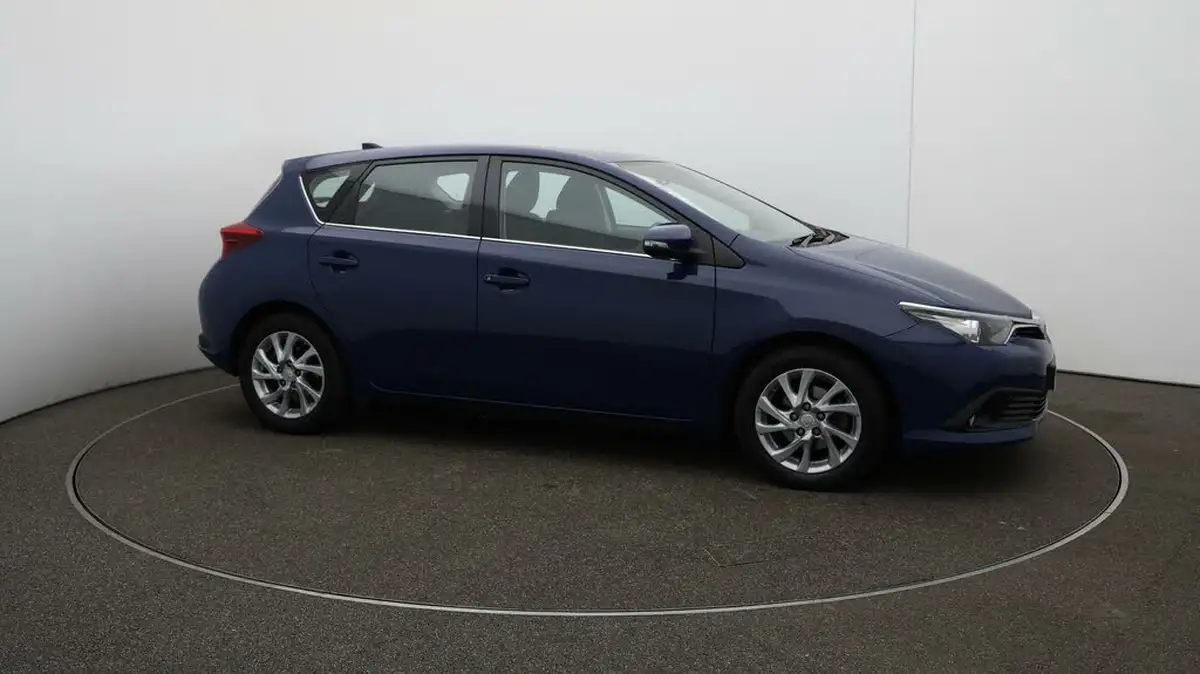 2017-toyota-auris-18-vvt-i-hsd-business-edition-tss-hatchback-big-44