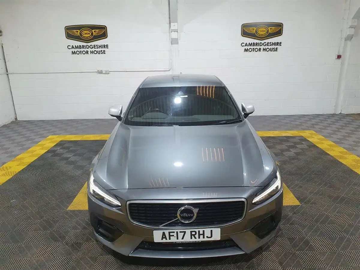 2017-volvo-s90-20td-d4-r-design-big-42