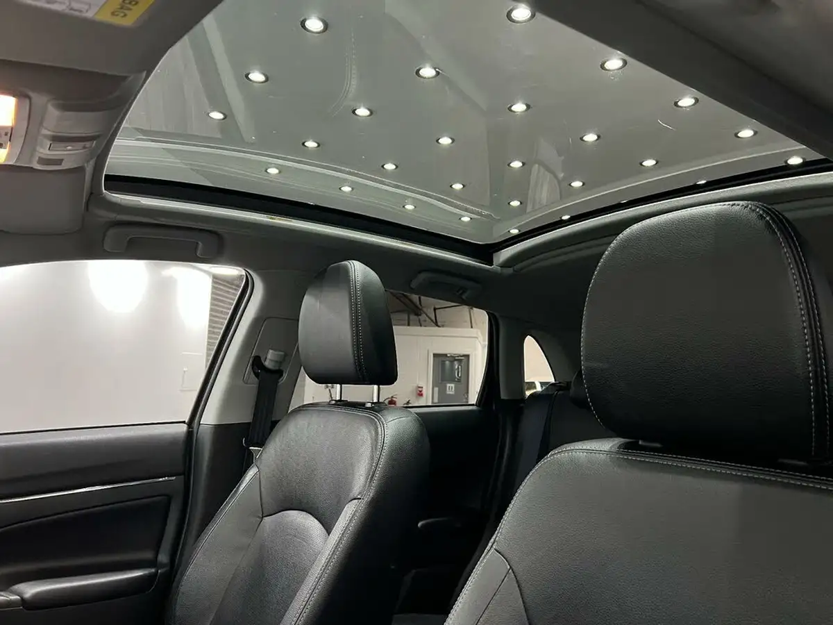 2015-mitsubishi-asx-22di-d-zc-h-big-57