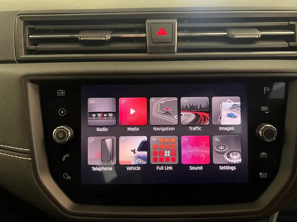 2019-seat-arona-10-tsi-xcellence-lux-big-35