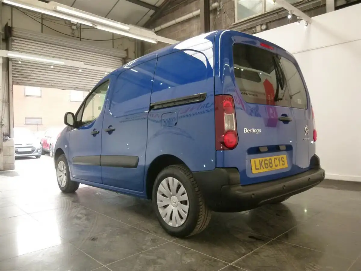 2018-citroen-berlingo-16td-l1625-enterprise-special-edition-panel-big-9