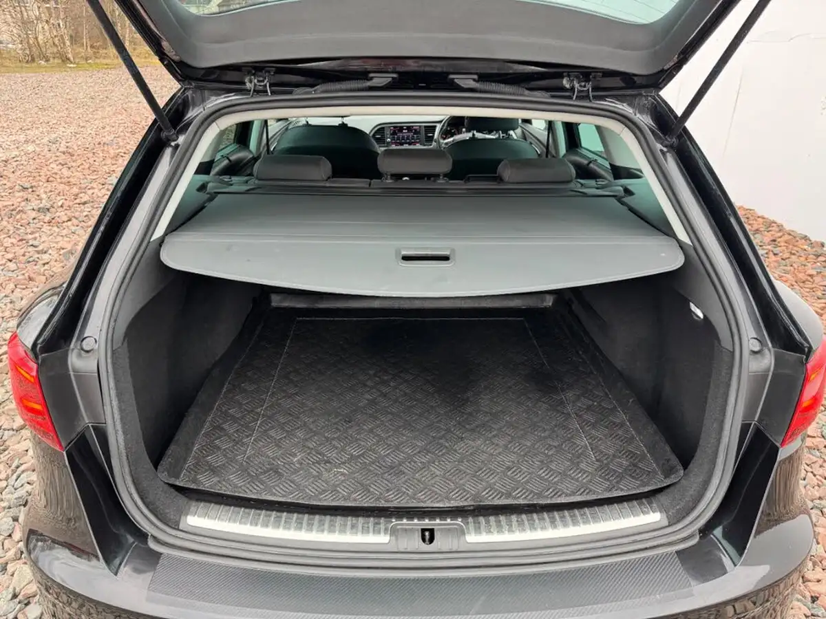 2017-seat-leon-20tdi-xcellence-technology-184ps-sports-tourer-dsg-big-17