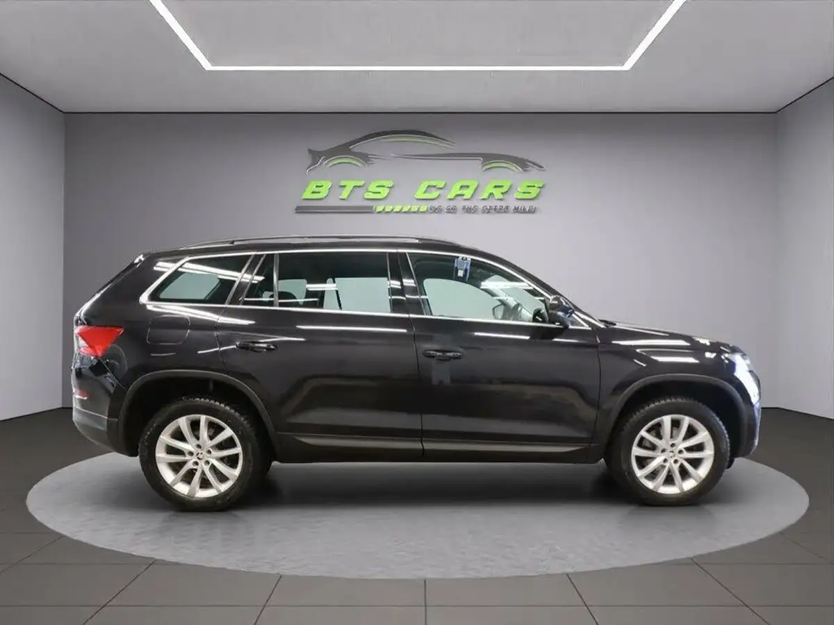 2017-skoda-kodiaq-20tdi-se-5-seatsss-dsg-big-6