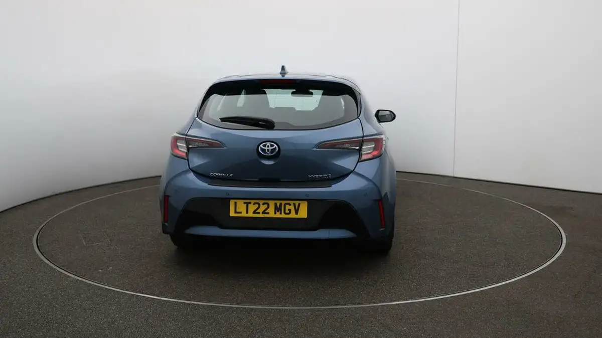2022-toyota-corolla-18-vvt-i-icon-120bhp-trk-hatchback-5d-big-51