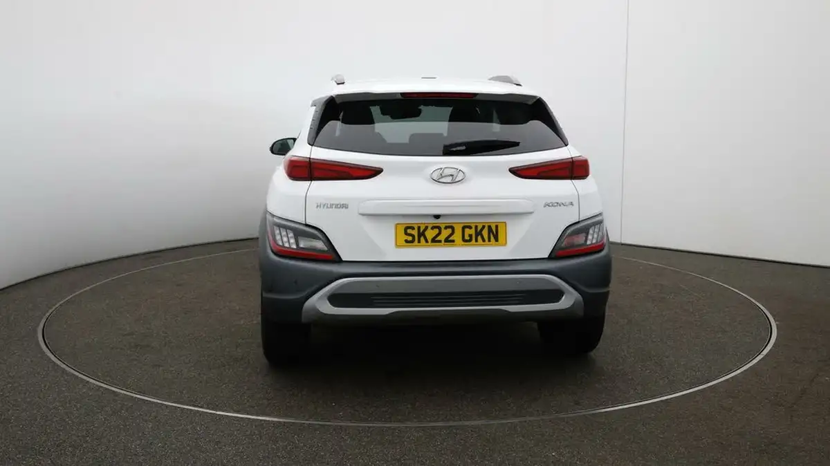 2022-hyundai-kona-10-t-gdi-premium-big-52